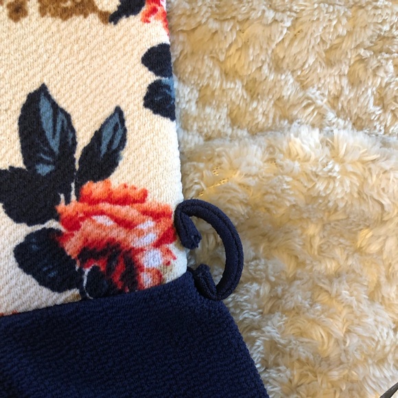 Floral Sweetheart Dress - Picture 9 of 10